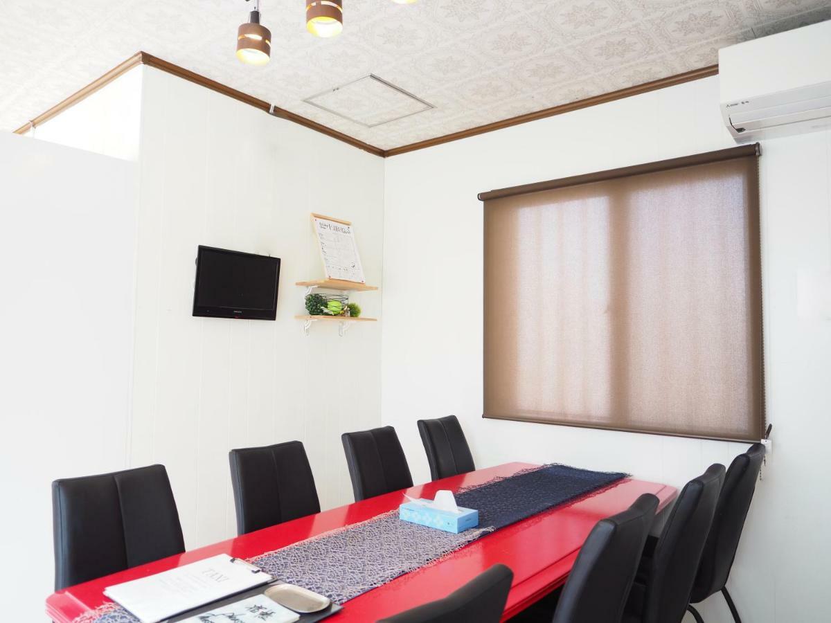 Holiday Homes Tsuboya 2Nd Naha Bagian luar foto