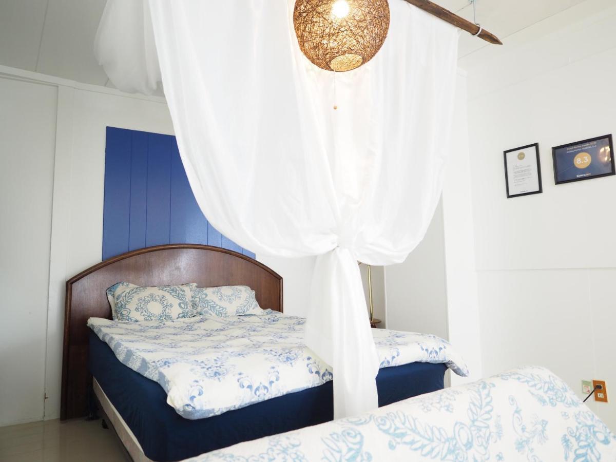 Holiday Homes Tsuboya 2Nd Naha Bagian luar foto